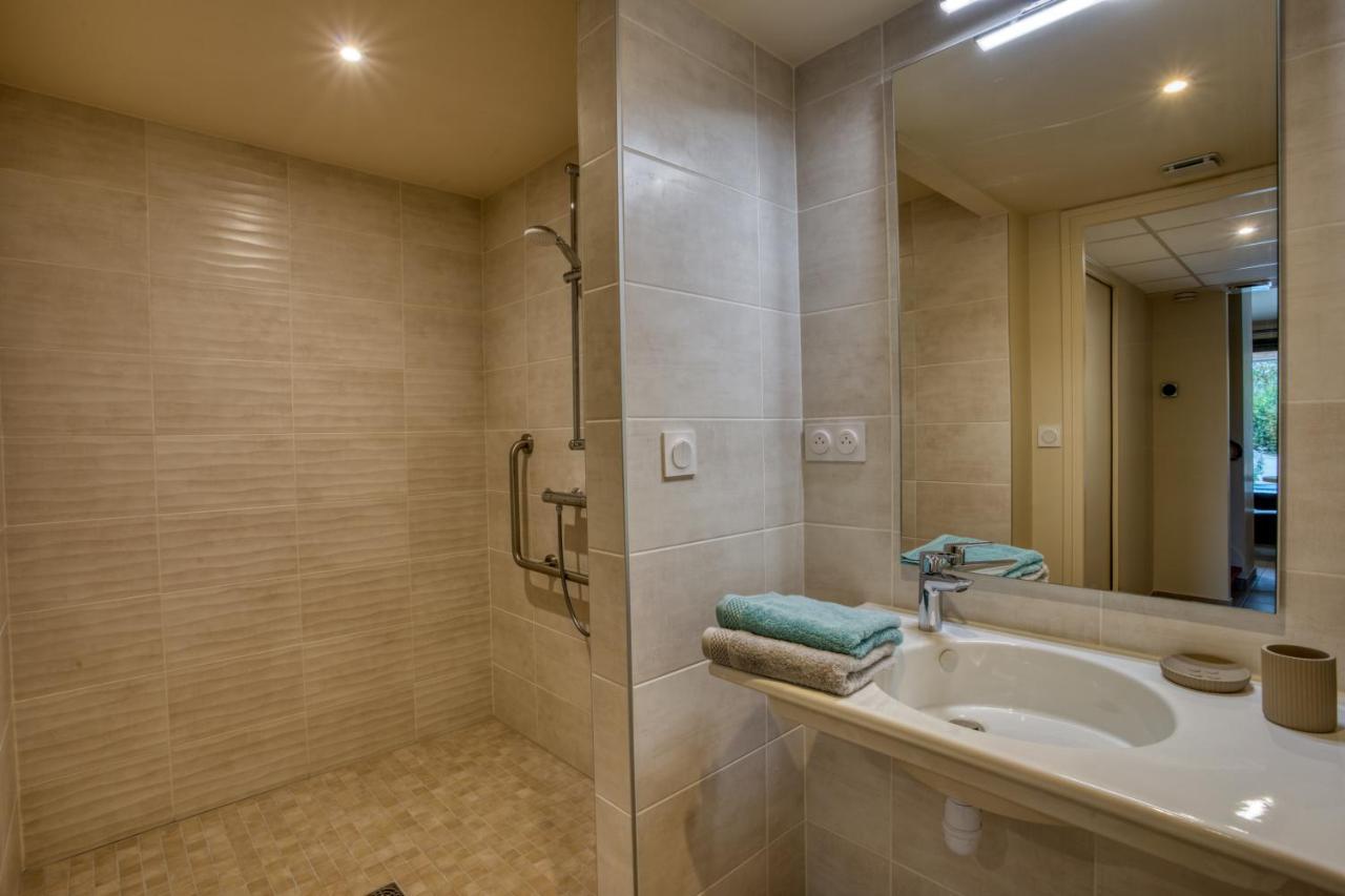 La Plaine Aux Etoiles - Maison Individuelle Avec Piscine Balneo Privative Et Jardin Domme Dış mekan fotoğraf