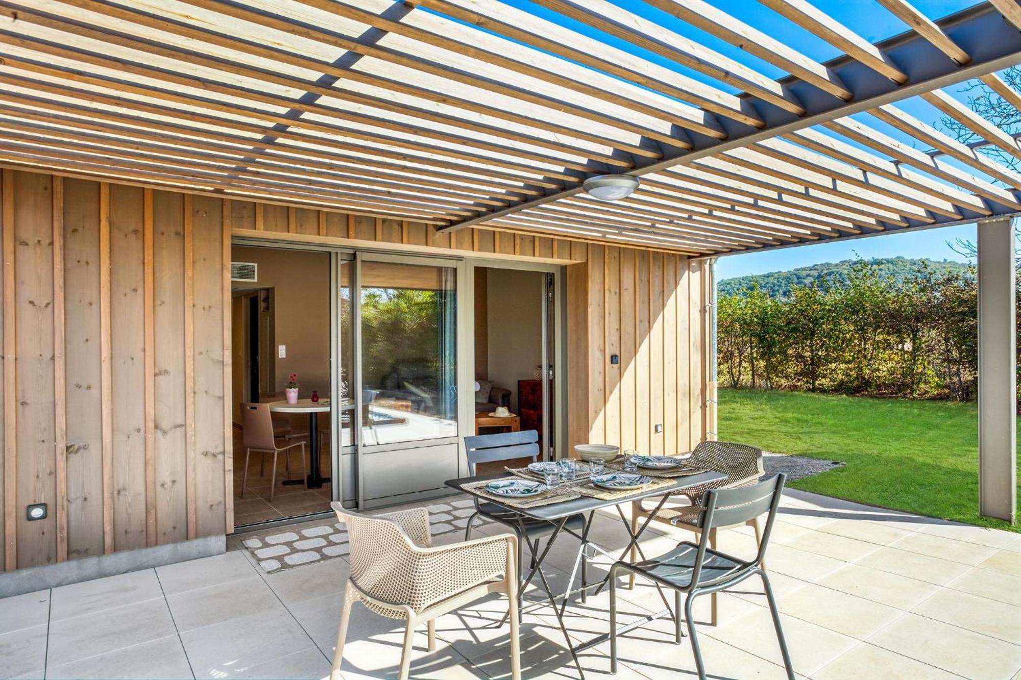 La Plaine Aux Etoiles - Maison Individuelle Avec Piscine Balneo Privative Et Jardin Domme Dış mekan fotoğraf